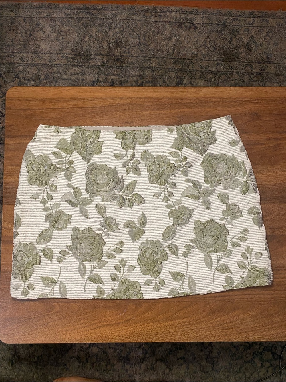 Reformation Floral Textured Mini Skirt in Sage Green and Cream Size 4